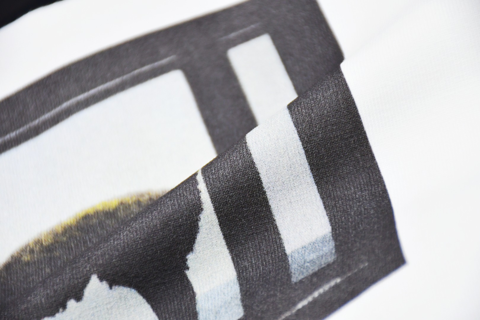 SUPREME スーパー サイズ別 ロゴTシャツ ブラック ホワイト 全2色 - 画像 4