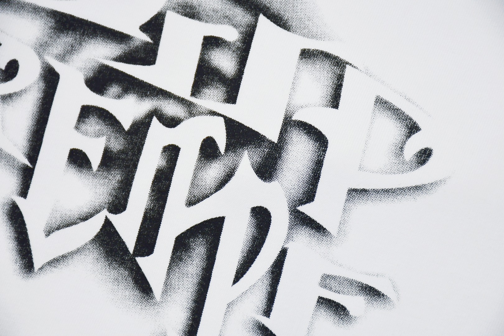 SUPREME スュプレム ロゴTシャツ 本革 通勤 通学 全2色 - 画像 3