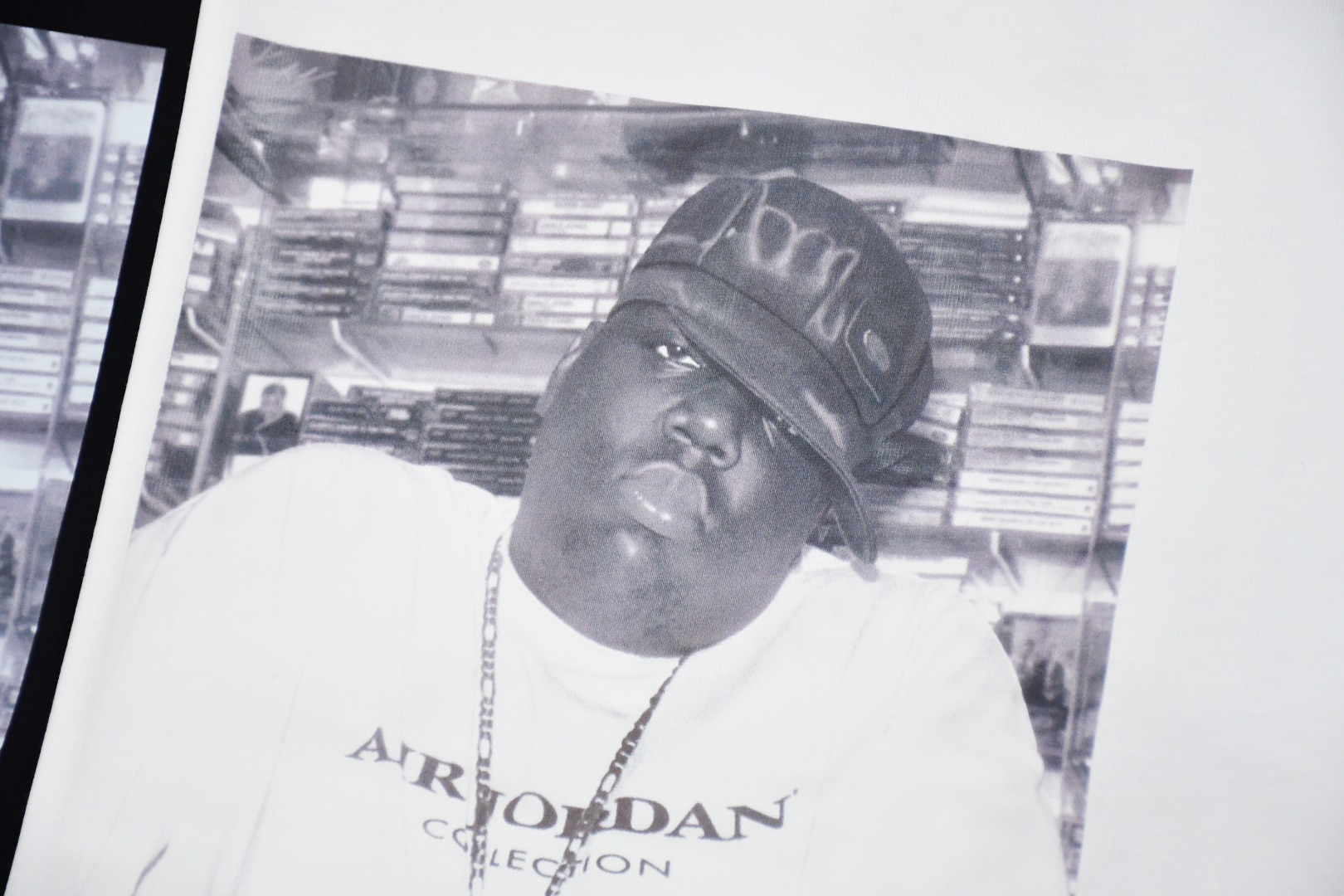 SUPREME スュプリーム タンクトップ 本革 35cm×112cm 黒 ホワイト 全2色 - 画像 6