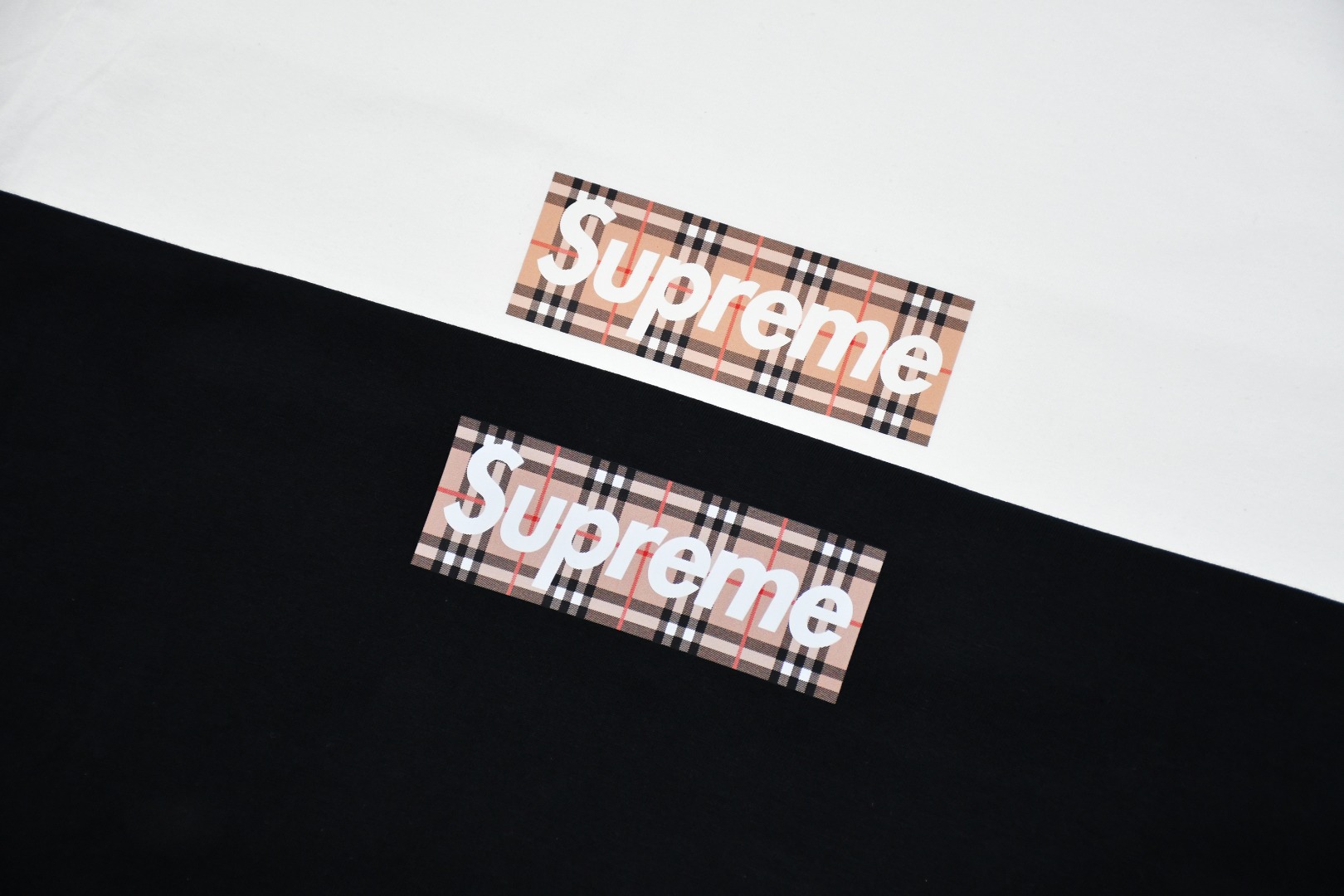 Supreme スュプリーム BURBERRY バーバリー ボックスロゴTシャツ ブラック/ホワイト 全2色 - 画像 3
