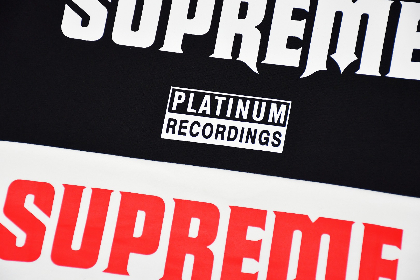 SUPREME スュープリーム Tシャツ ロゴプリント Tシャツ ブラック ホワイト 全2色 - 画像 8