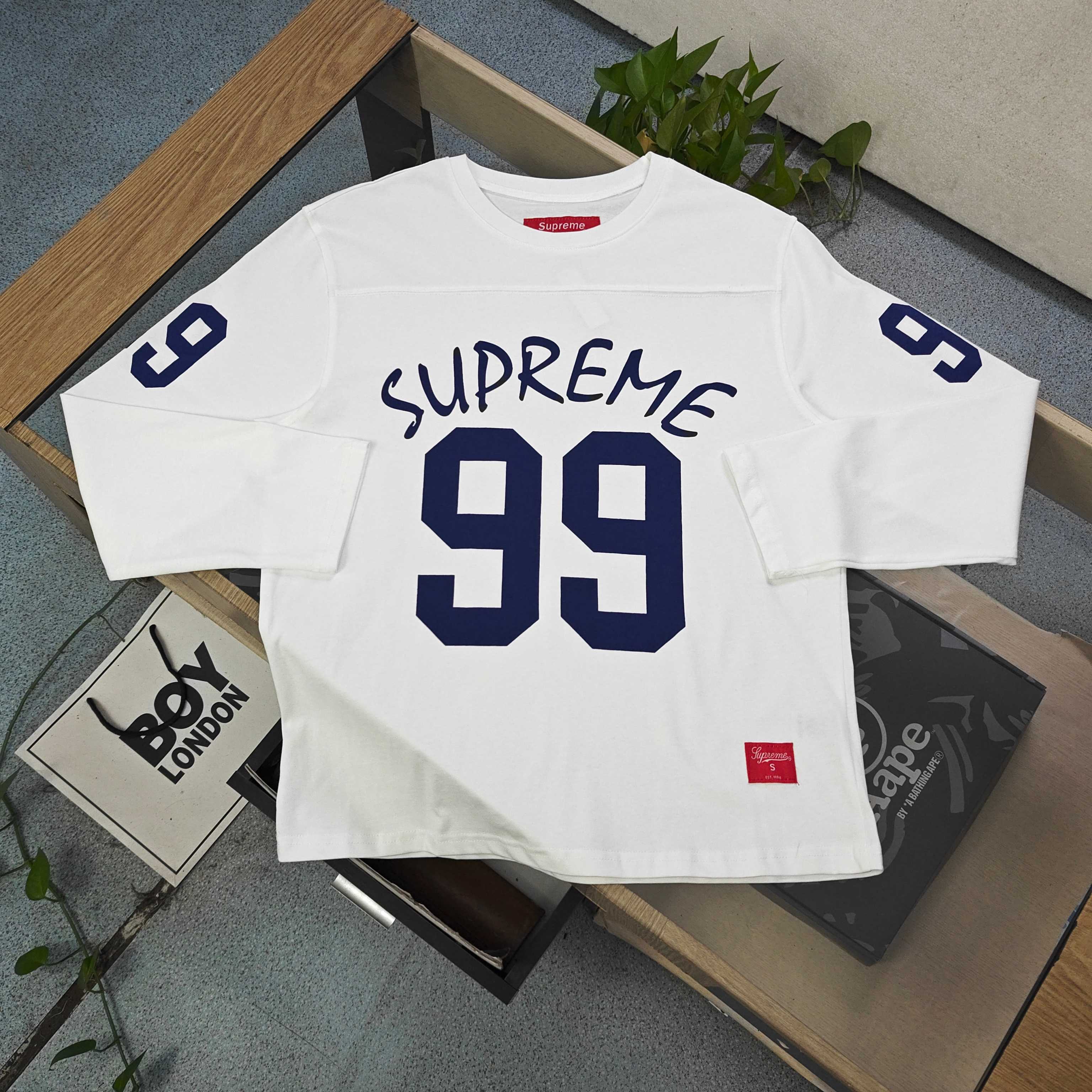 SUPREME スーパークィーン 99 フルーツ オーバーサイズTシャツ 全2色