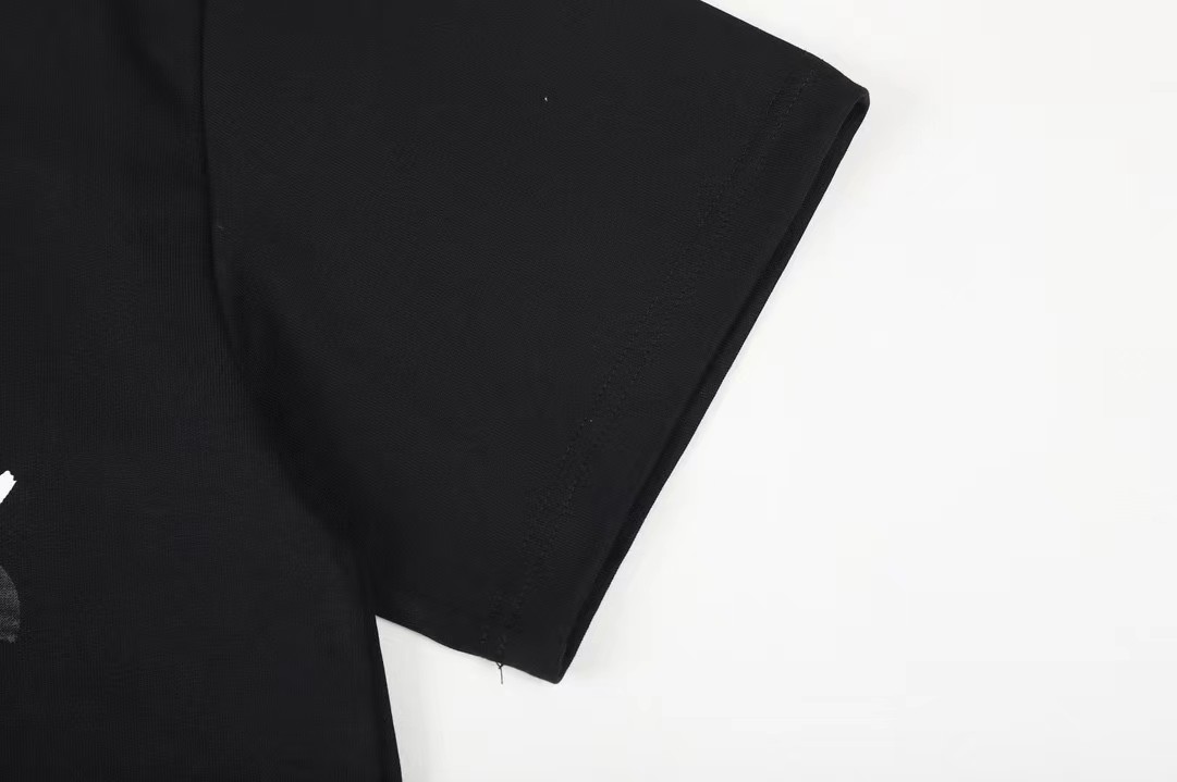 LOUIS VUITTON ルイヴィトン グラフィックTシャツ ロゴプリント ブラック - 画像 8