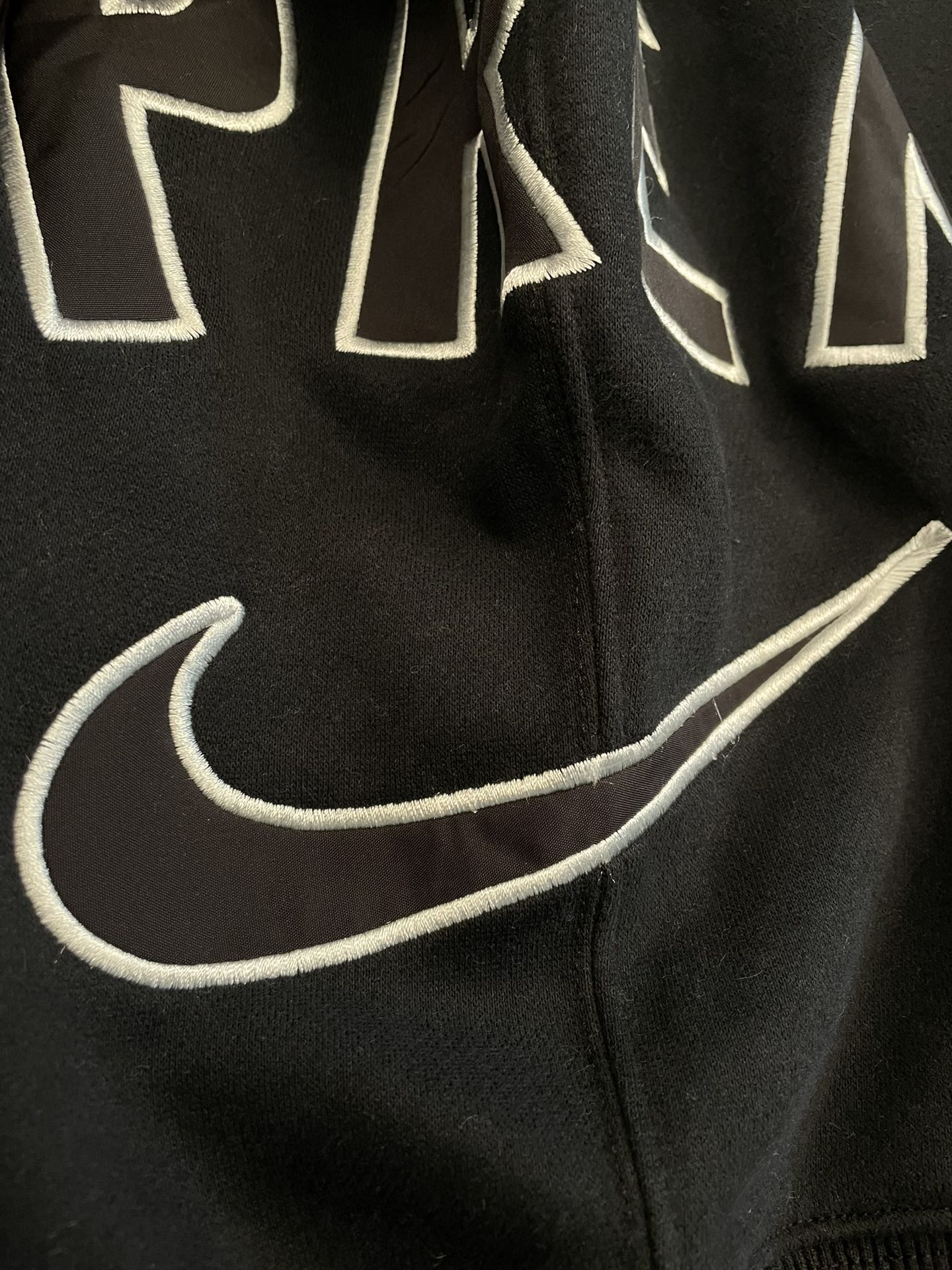 SUPREME スーパー�� + NIKE ナイキ + スウェットシャツ + 刺繍 + 加厚 + 黒色 - 画像 6