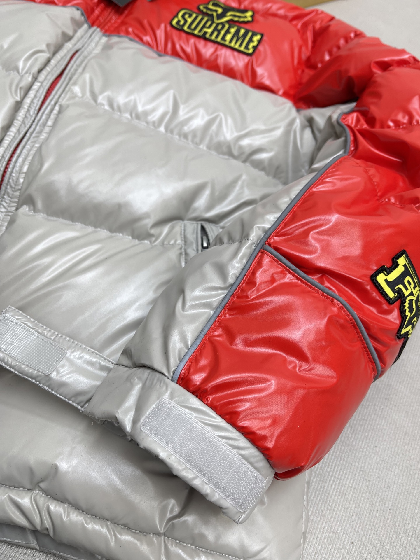 SUPREME スュプリーム ファイヤー パーカー ブラック レッド 全2色 - 画像 4