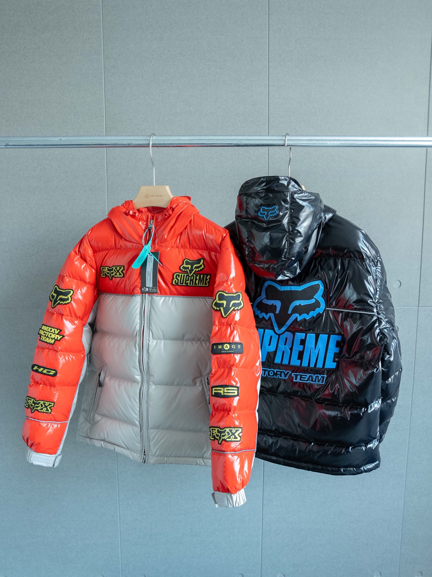 SUPREME スーパーイースト ファクトリーチーム コラボ ダウンジャケット 全2色 - 画像 3