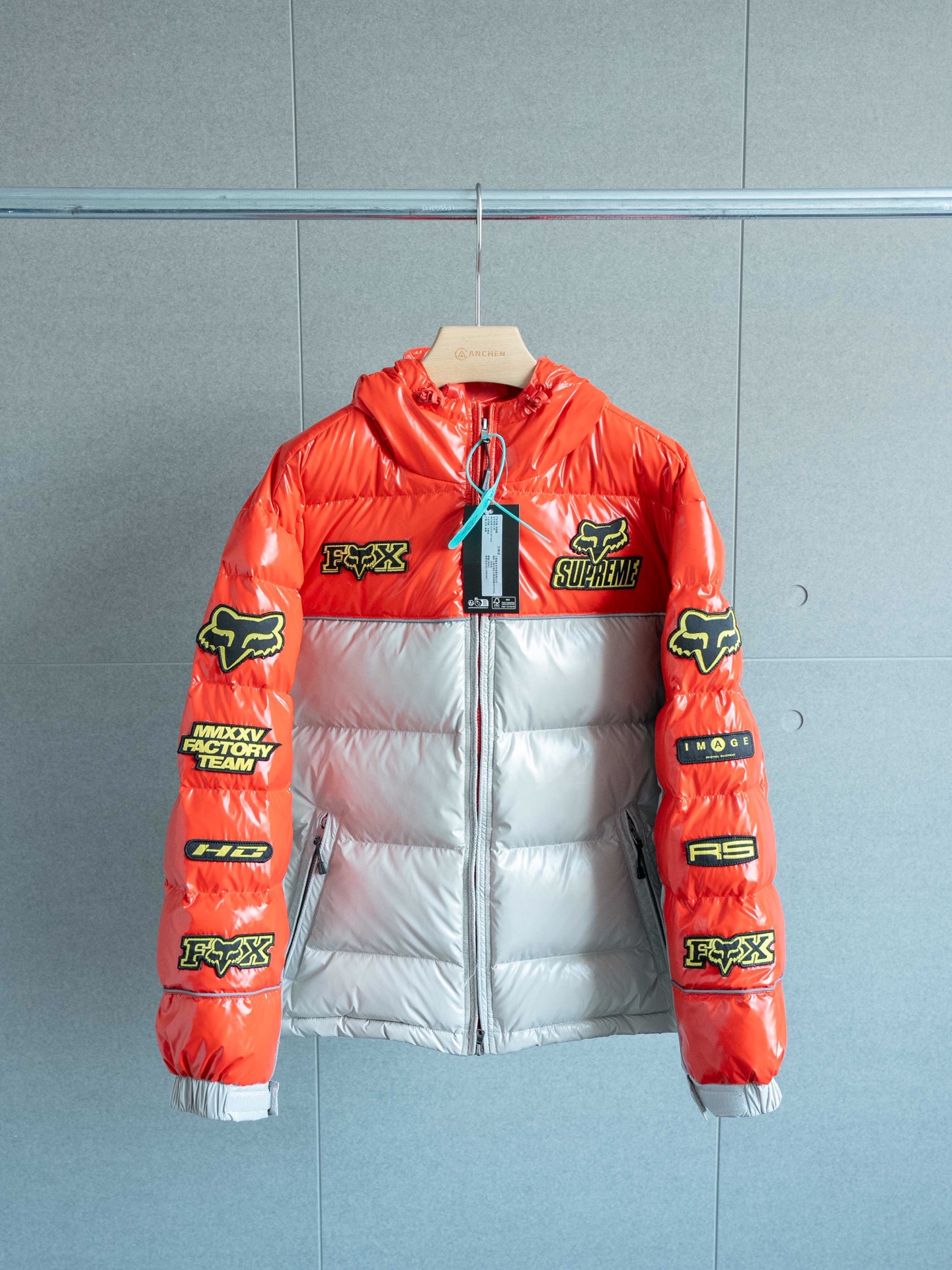 SUPREME スーパーイースト ファクトリーチーム コラボ ダウンジャケット 全2色 - 画像 7