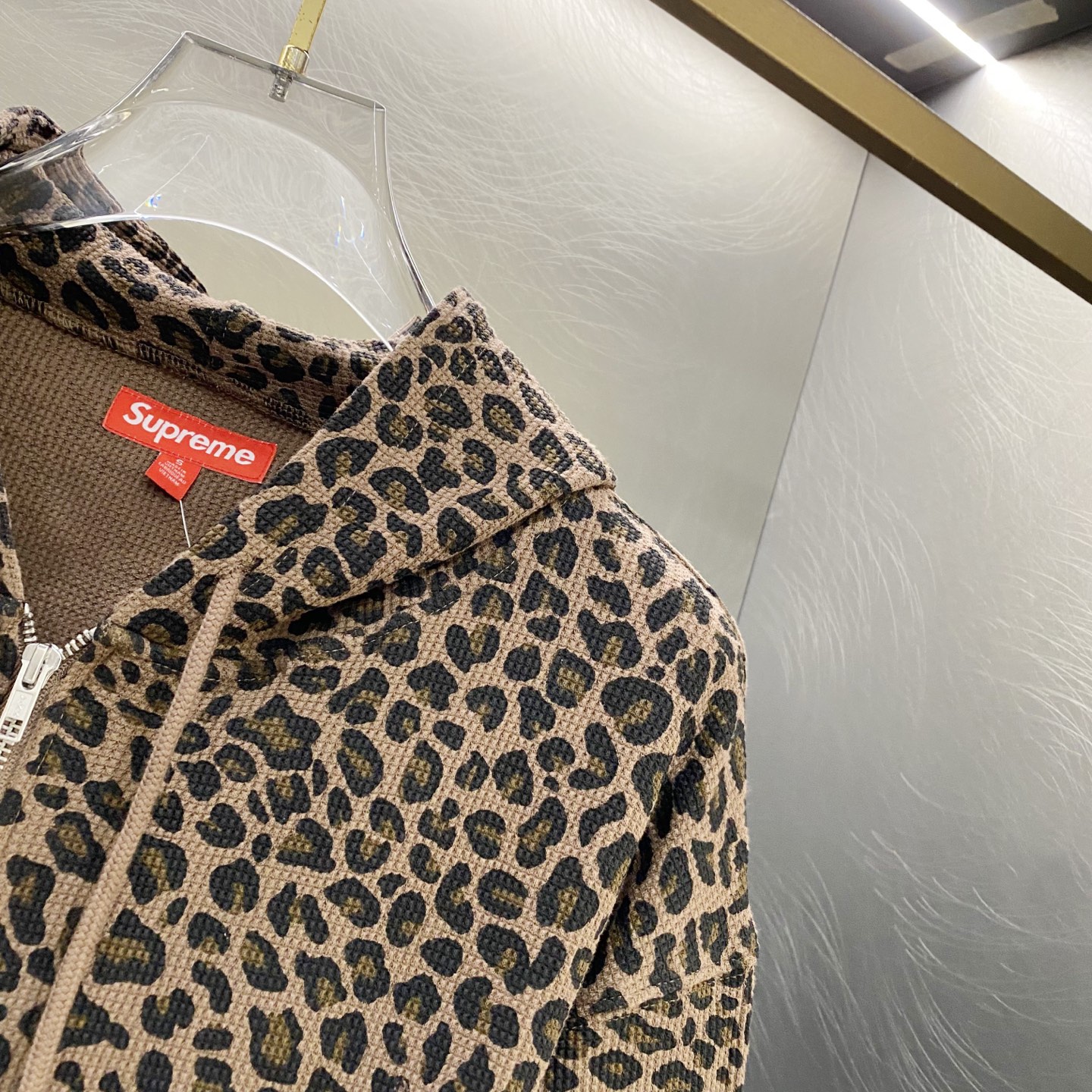 SUPREME スュプレム フード付きスウェットシャツ ワッフル生地 シリコン加工 ブラック - 画像 5