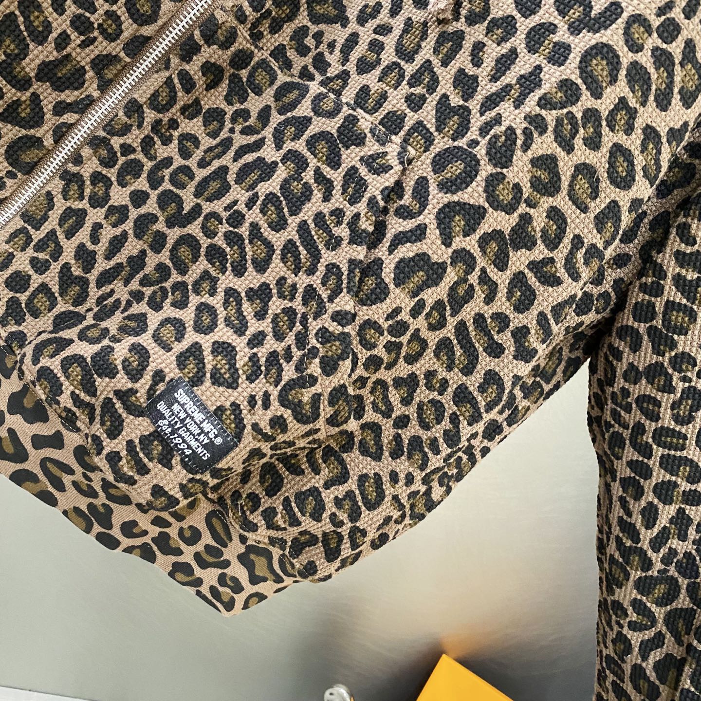 SUPREME スュプレム フード付きスウェットシャツ ワッフル生地 シリコン加工 ブラック - 画像 9