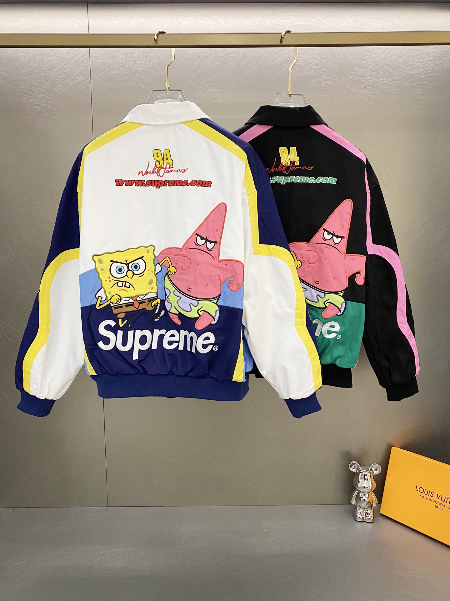 SUPREME スーパー ファッションジャケット スpongeBob スクウェアパンツ コラボ 94 号 ブラック ホワイト ピンク 全3色 - 画像 7