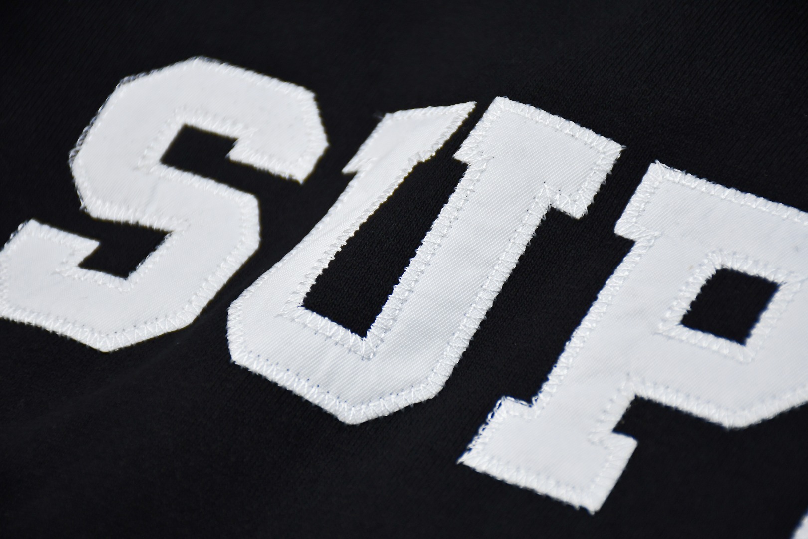 SUPREME スュプリーム フルジップパーカー サイズ別全4色展開 - 画像 5