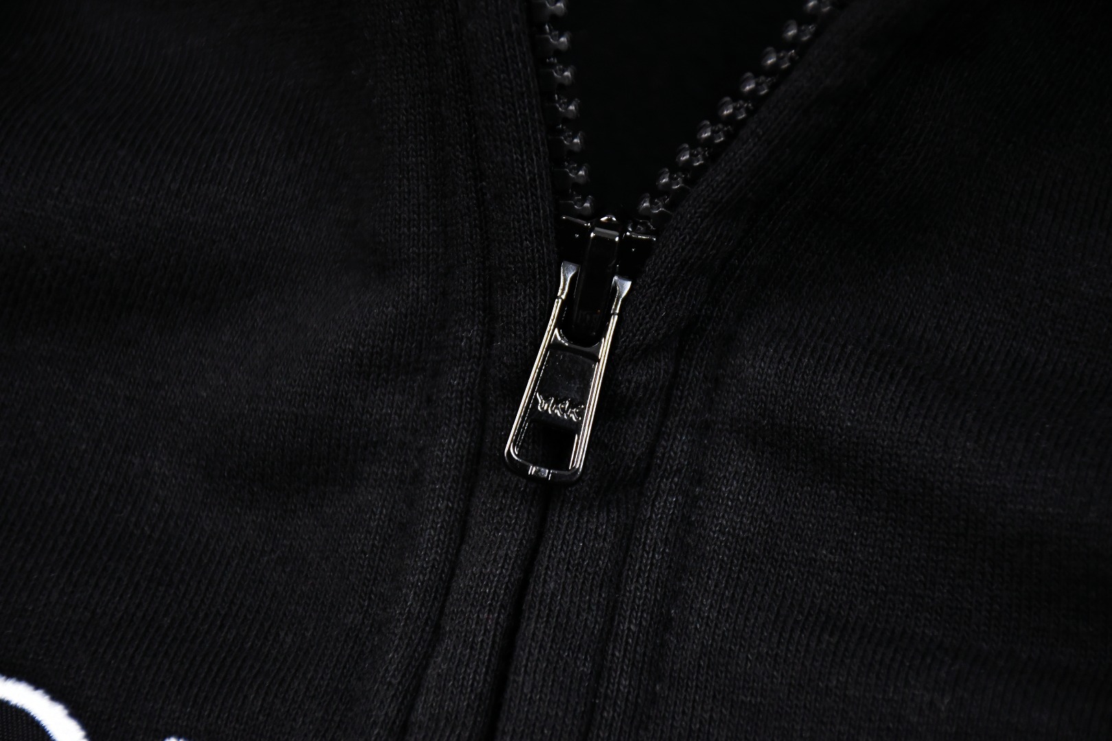 SUPREME スュプリーム クレスト アプリケ ハーフジップ 全4色 - 画像 4