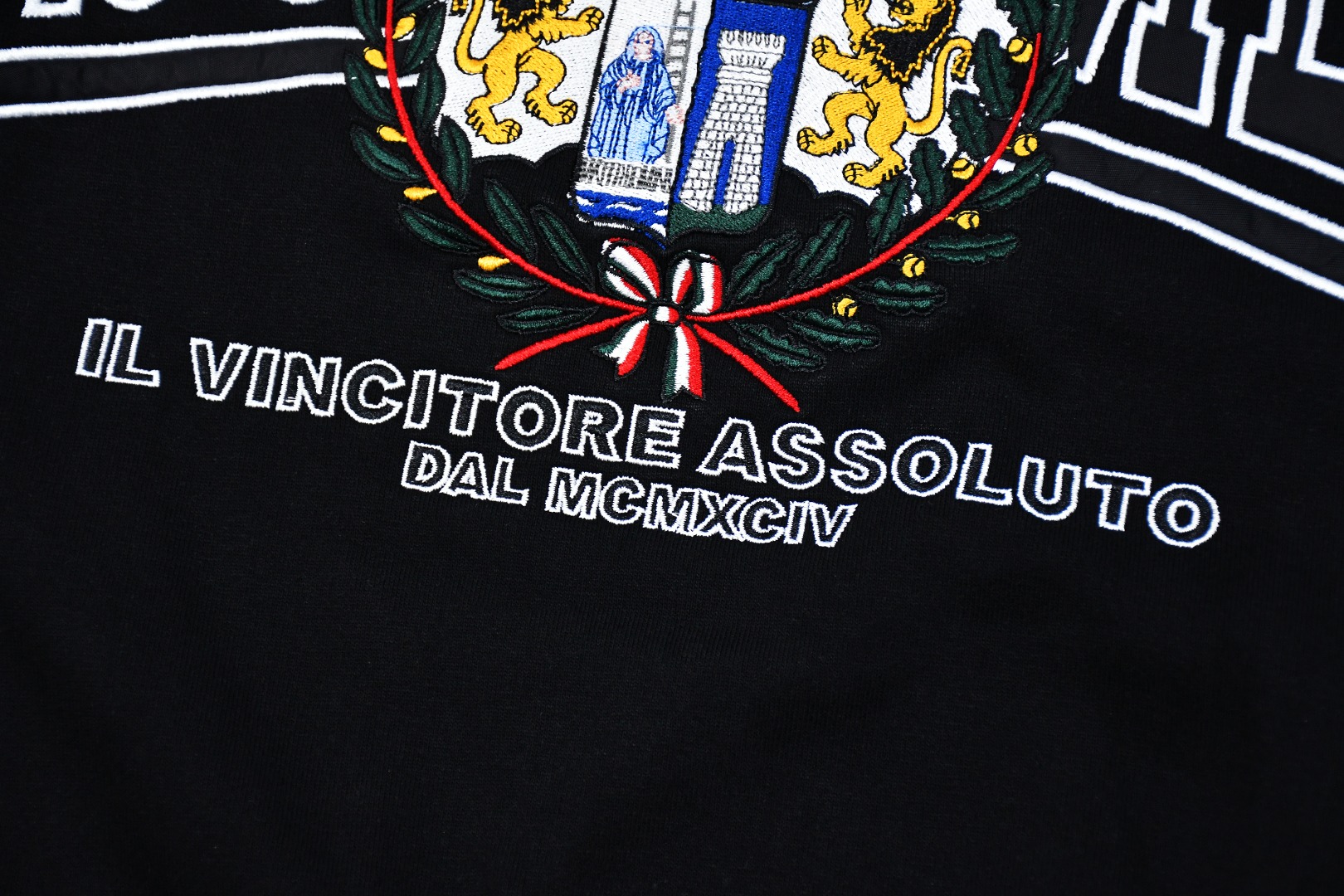 SUPREME スュプリーム クレスト アプリケ ハーフジップ 全4色 - 画像 5