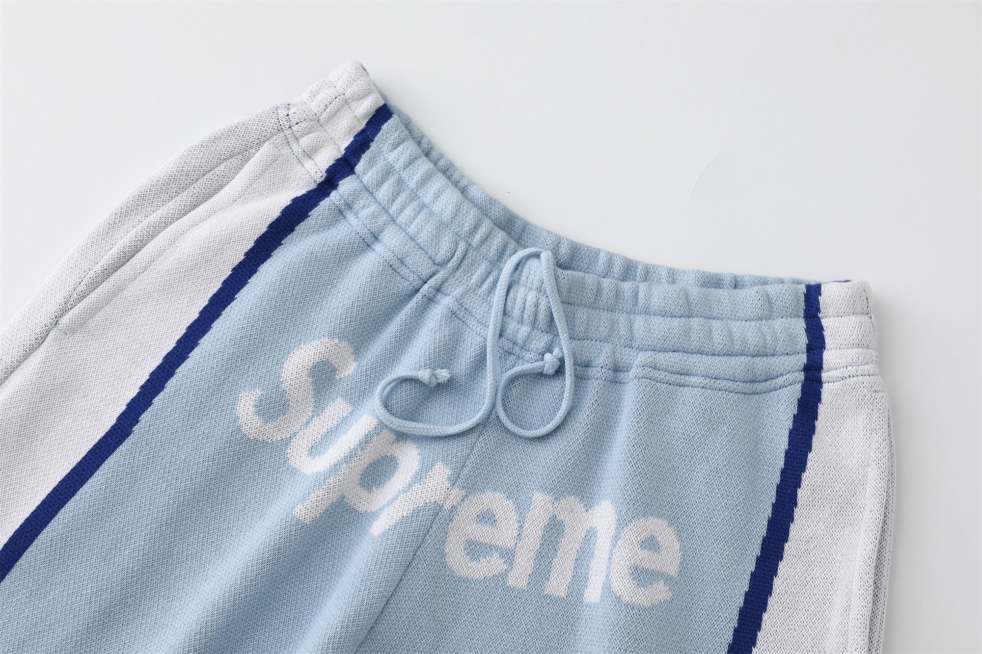 SUPREME スュプレム ファッションショートパンツ 通勤 通学 全4色 - 画像 3