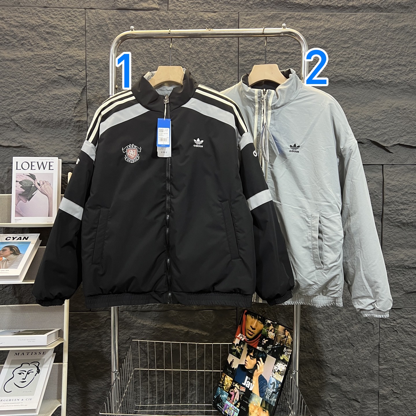 adidas ジャケット スポーツライン ロゴデザイン カジュアル ブラック ホワイト レザー調