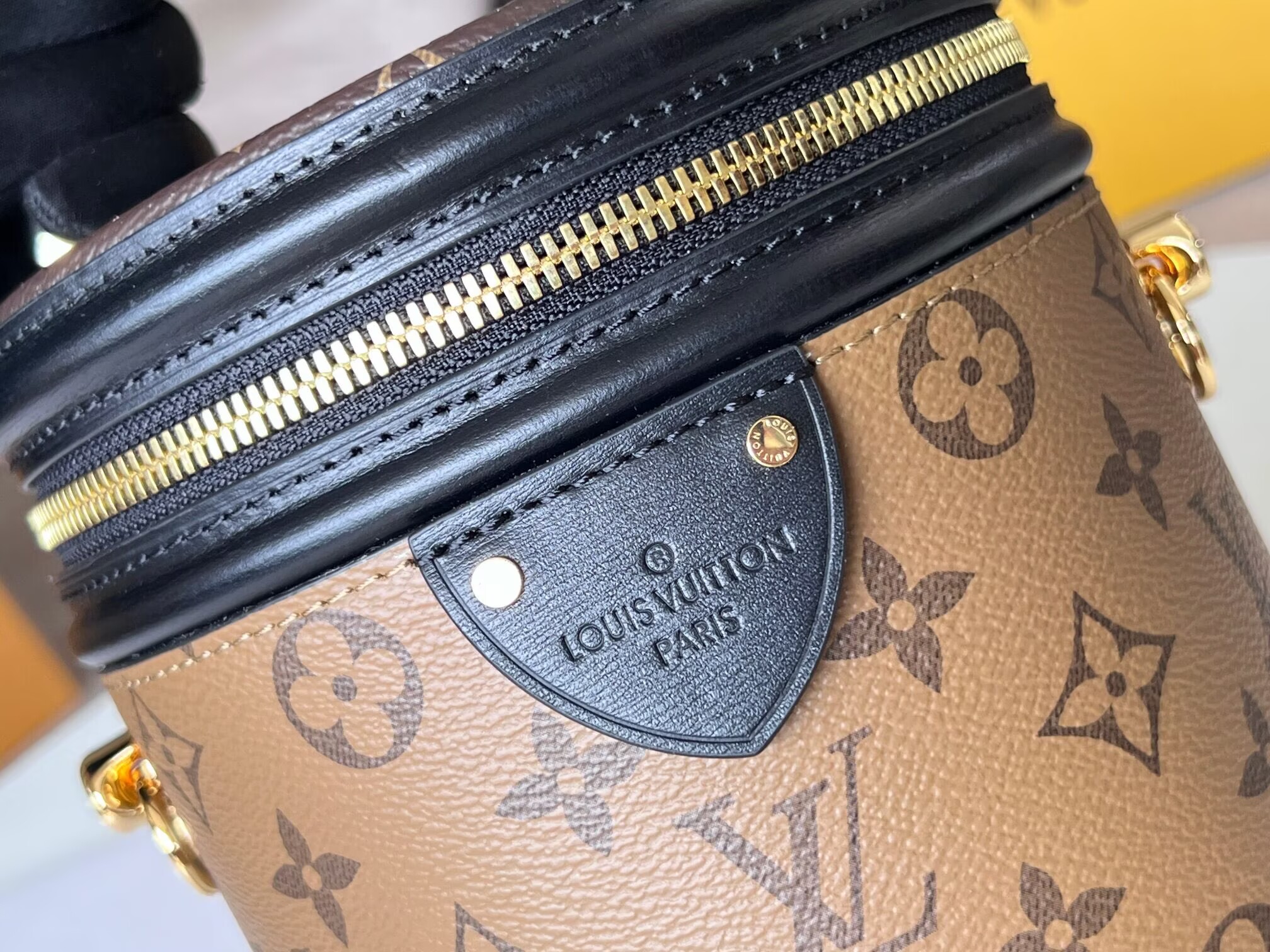 ルイヴィトン　LOUISVUITTON　モノグラム　カンヌ　オシャレ　Cannes　ブラック　ハンドバッグ　ショルダーバッグ - 画像 4