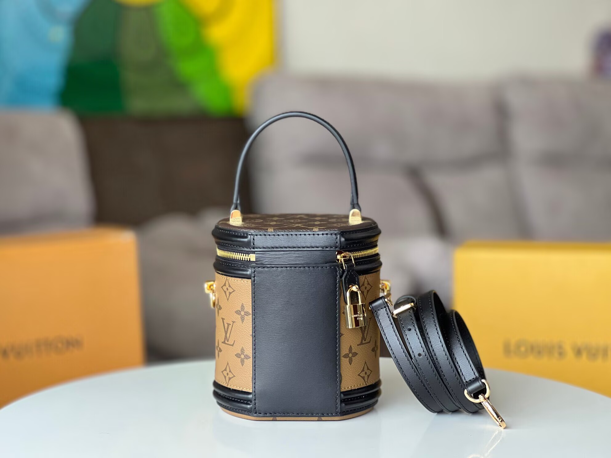 ルイヴィトン　LOUISVUITTON　モノグラム　カンヌ　オシャレ　Cannes　ブラック　ハンドバッグ　ショルダーバッグ - 画像 2