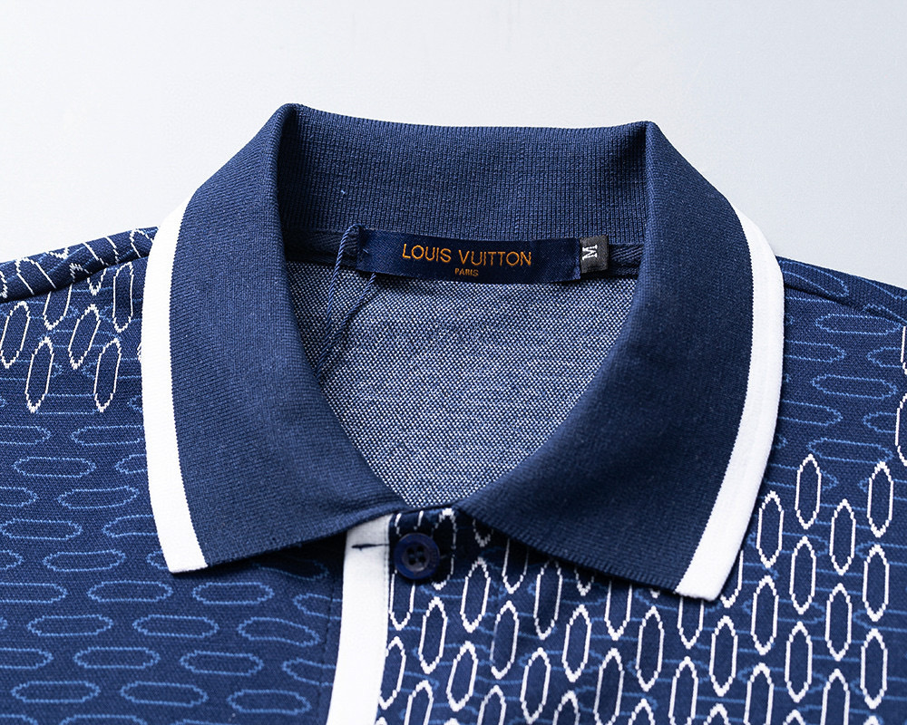 Louis Vuitton上下2点セットアップ　ルイヴィトン　半袖Ｔシャツと半ズボン　LVカジュアルウェア　モノグラム　メンズ　ポロシャツ - 画像 4
