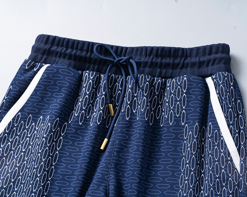 Louis Vuitton上下2点セットアップ　ルイヴィトン　半袖Ｔシャツと半ズボン　LVカジュアルウェア　モノグラム　メンズ　ポロシャツ - 画像 7