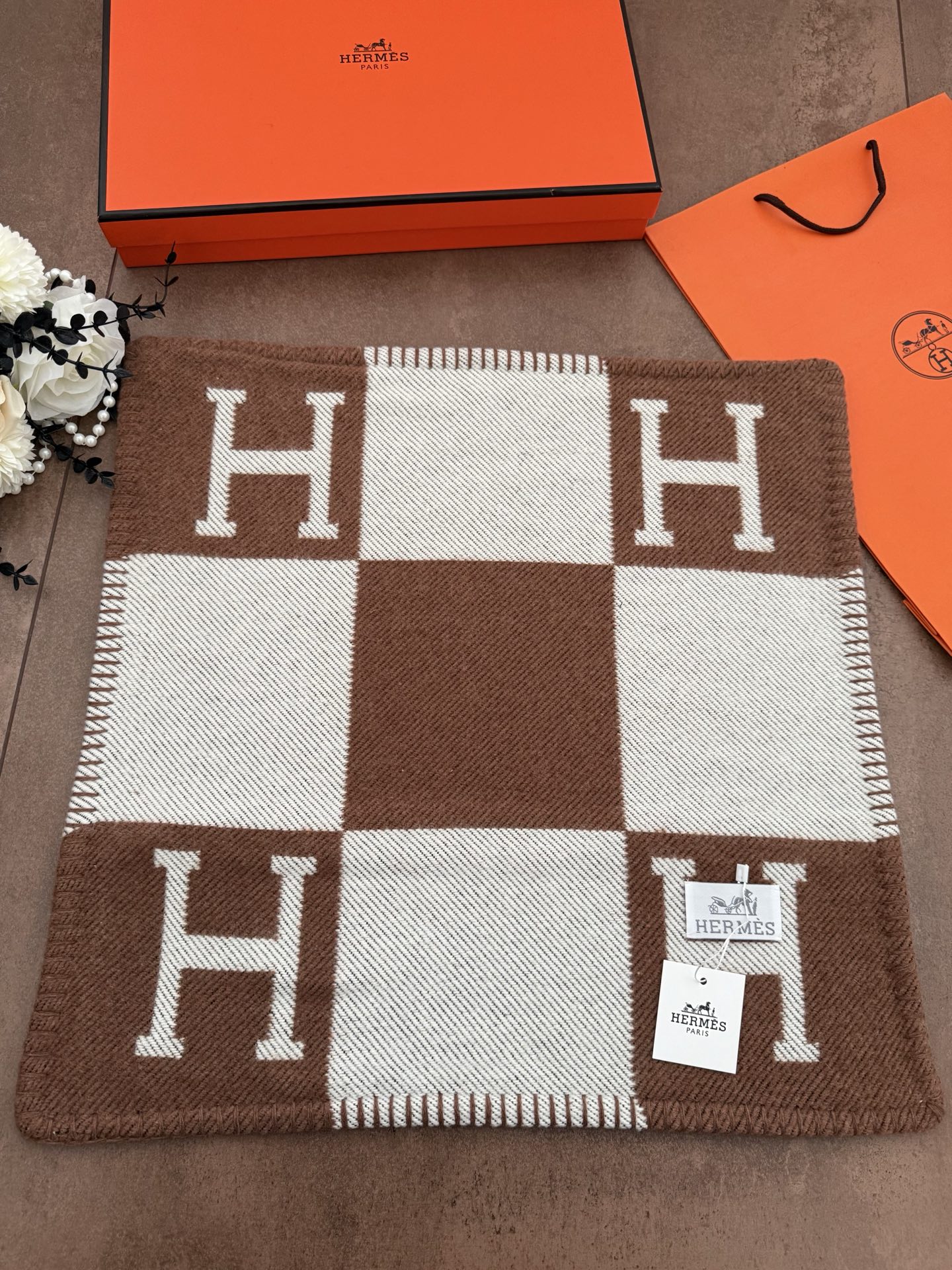 HERMES　エルメス　お部屋のアクセントに♪クッション　アヴァロン　Avalon Navy　Cushion　Hチェック柄　抱き枕カバー　まくら座布　団カバー　9色入れ - 画像 13