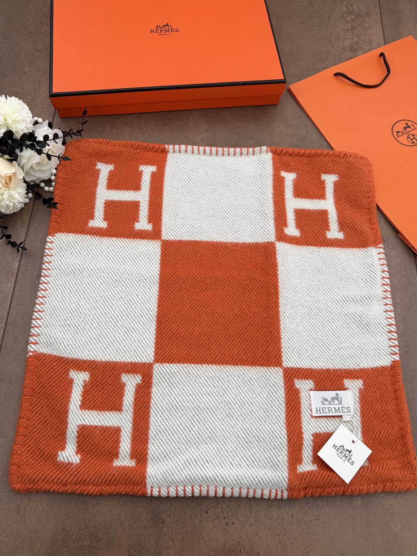 HERMES　エルメス　お部屋のアクセントに♪クッション　アヴァロン　Avalon Navy　Cushion　Hチェック柄　抱き枕カバー　まくら座布　団カバー　9色入れ - 画像 11