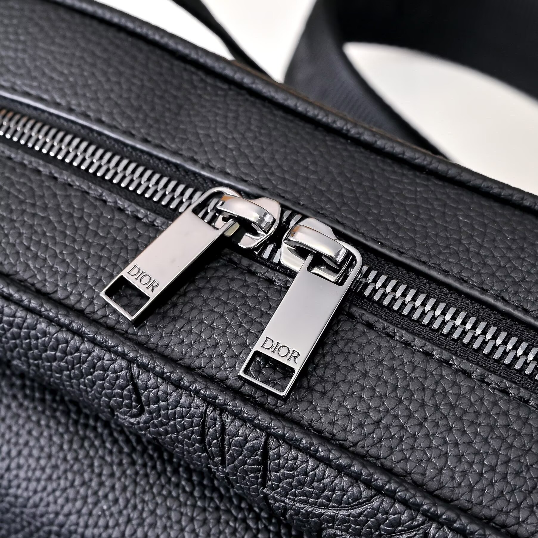 Diorディオール モノグラムキャンバス 上品なショルダーバッグ レディース人気モデル 長く愛用できるデザイン - 画像 5