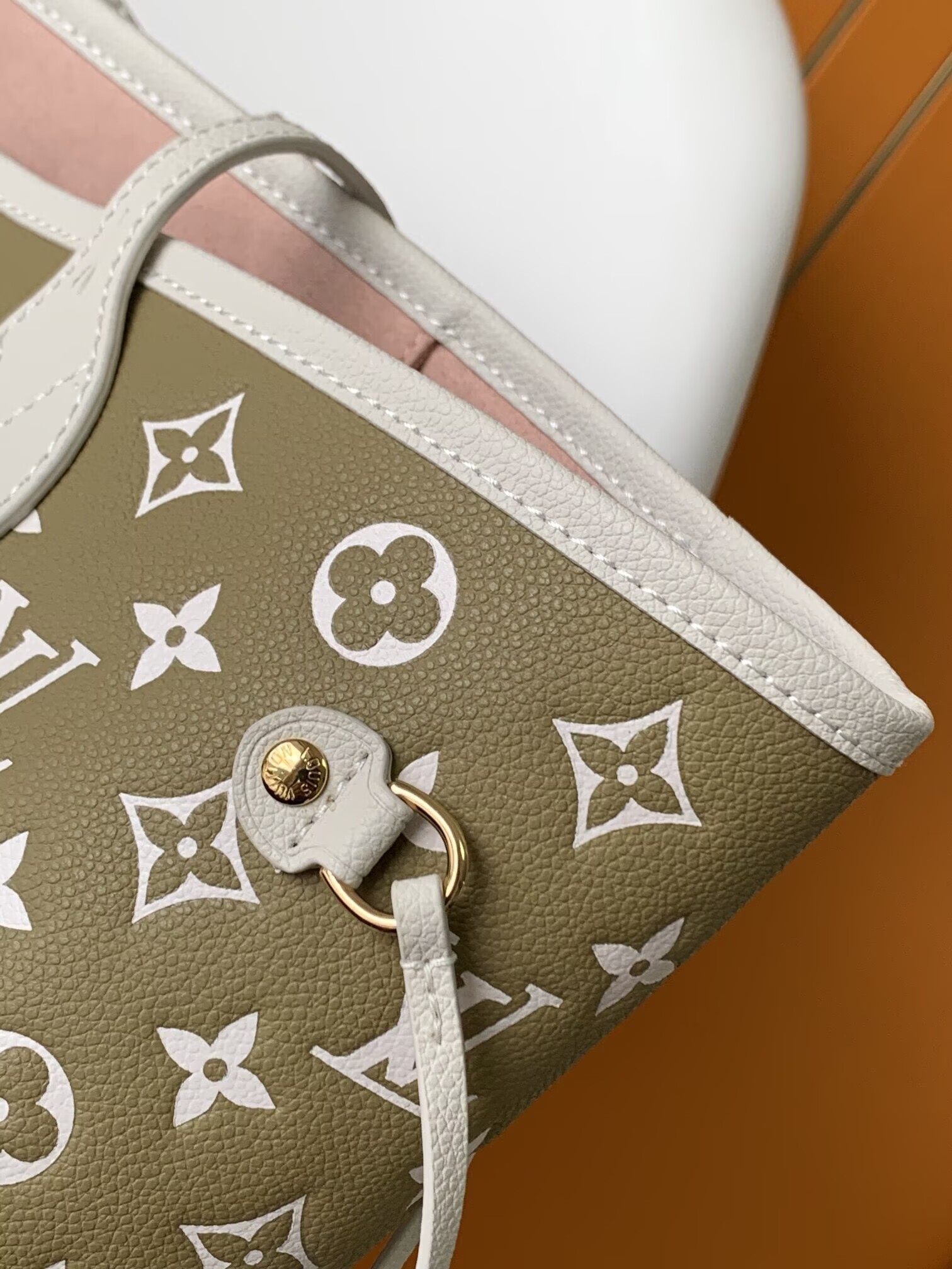 ルイヴィトン　Louis Vuitton　ネヴァーフル MM　モノグラム　ハンドバッグ　ポーチ付き　レディース　トートバッグ　定番人気バッグ　2色選択可能 - 画像 16