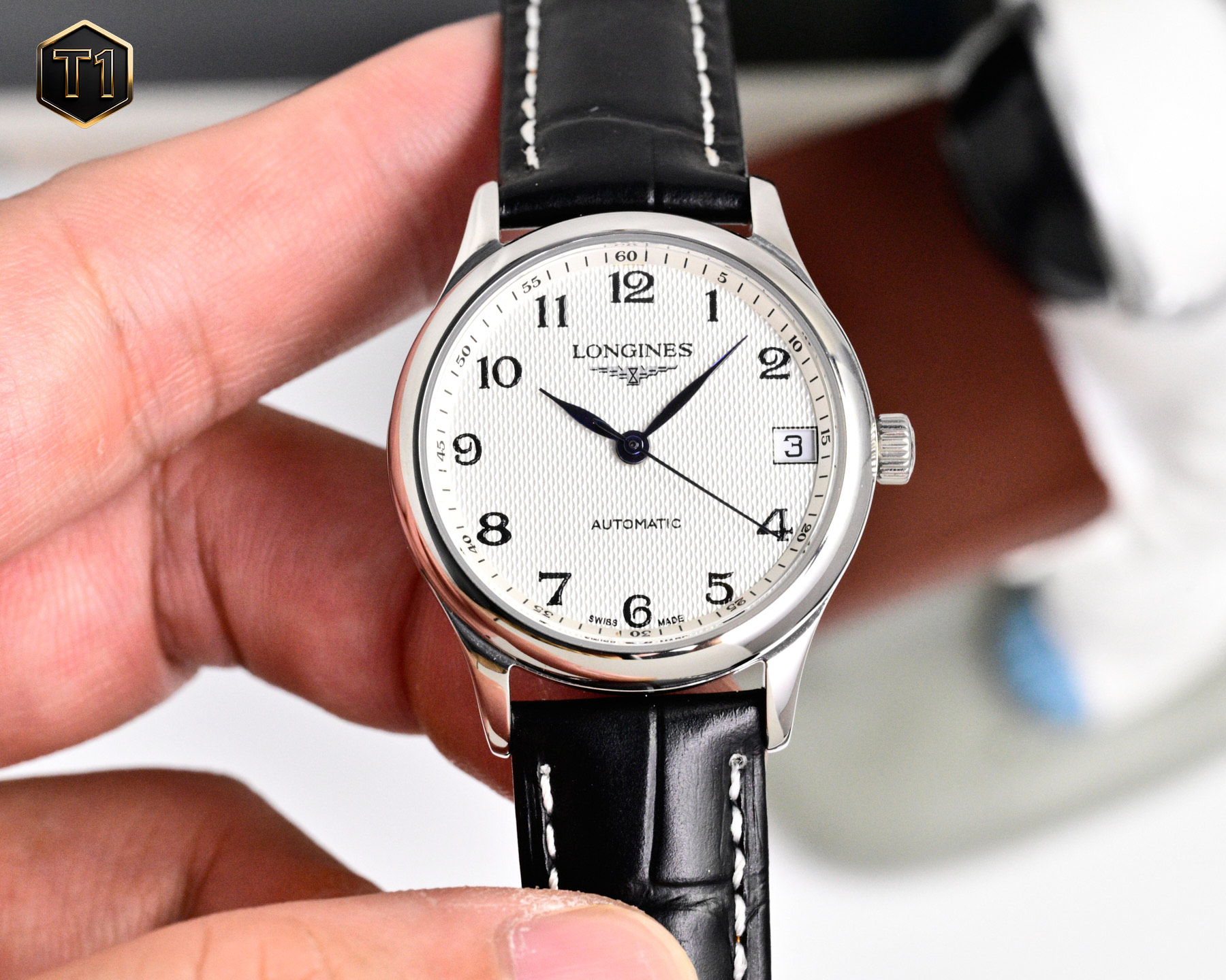 LONGINES ロンジン 腕時計 38.5mm 2824機芯 ホワイト ブラック 2色展開 - 画像 5