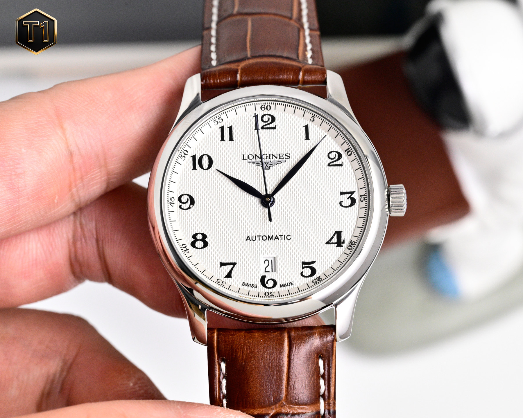 LONGINES ロンジン 腕時計 38.5mm 本革 通勤 白文字盤 全2色 - 画像 5