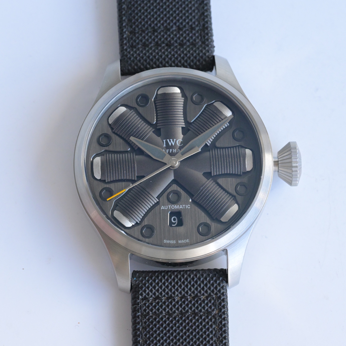 IWC インターナショナル・ウォッチ・カンパニー メンズ腕時計 ブラック - 画像 1