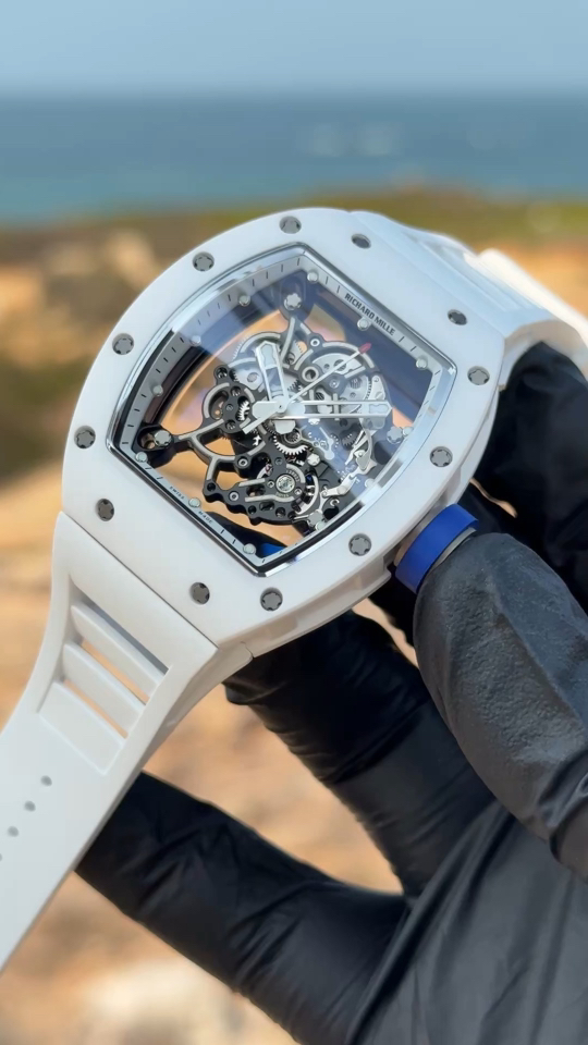 RICHARD MILLE リチャードミラー 腕時計 本革 軽量 耐衝撃 ブラック - 画像 1