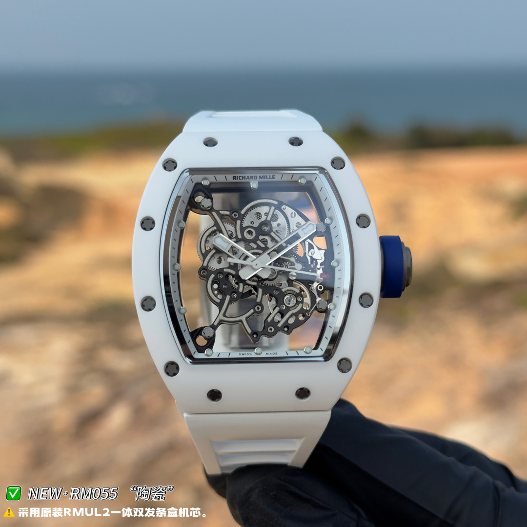 RICHARD MILLE リチャードミラー 腕時計 本革 軽量 通勤 ホワイト - 画像 3