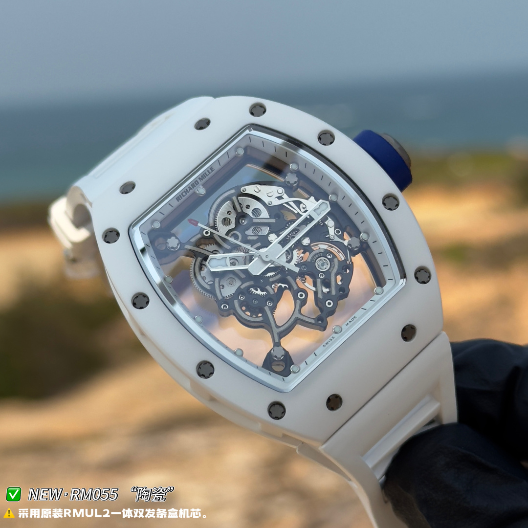 RICHARD MILLE リチャードミラー 腕時計 本革 軽量 通勤 ホワイト - 画像 4