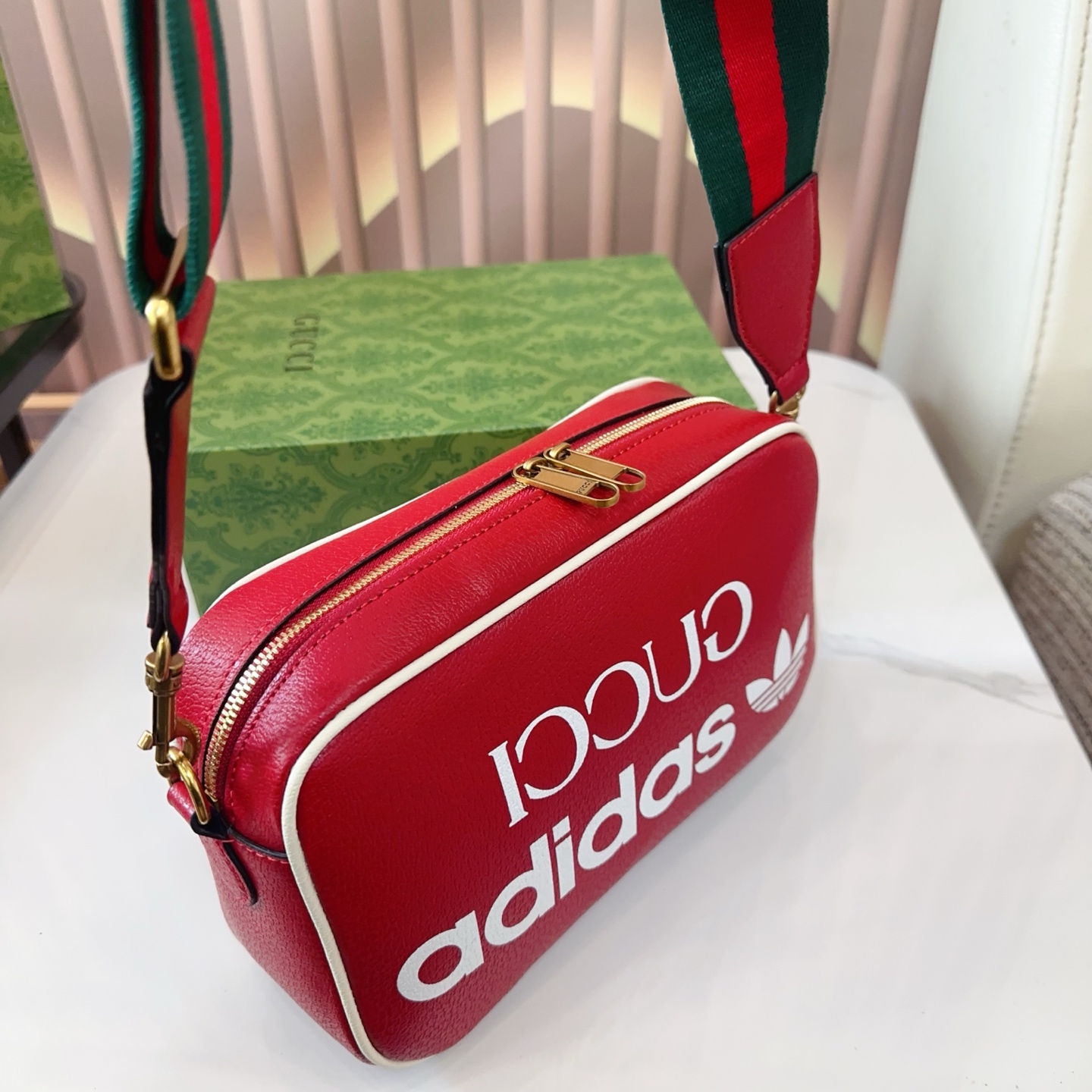 グッチ x アディダス Gucci x adidas ロゴ 小型ショルダーバッグ コラボバック - 画像 6