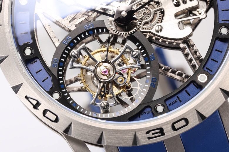 ROGER DUBUIS ロジェデュビュー 腕時計 メンズ トゥールビヨン 本革 45mm ブルー - 画像 5