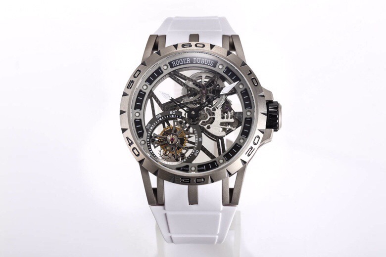 ROGER DUBUIS ロジェデュビュー 腕時計 メンズ 一体型トゥールビヨン チタン製 ブラック - 画像 1