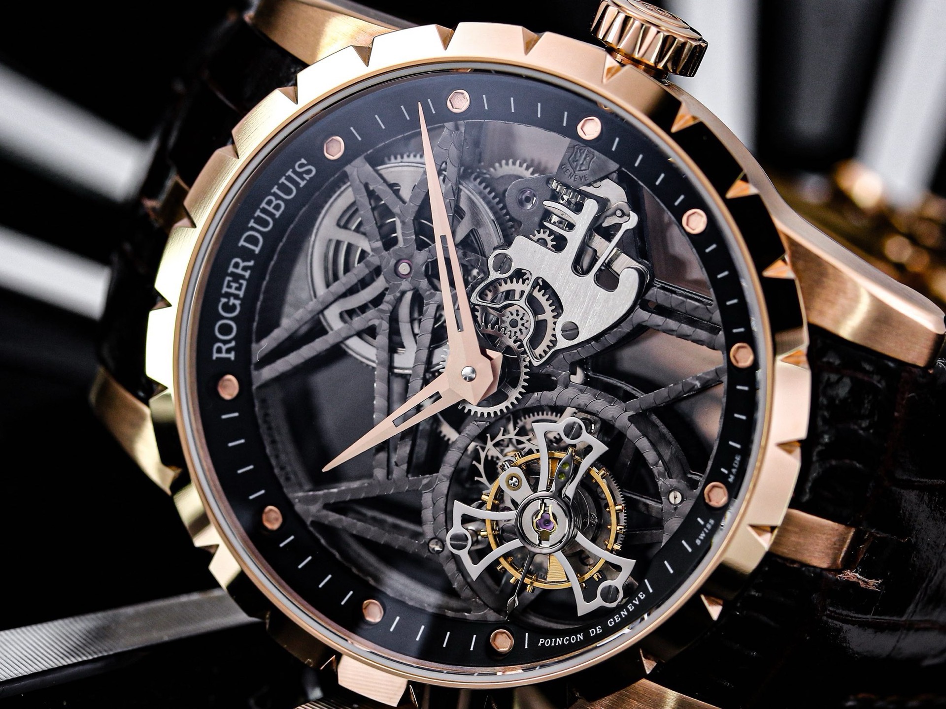 ROGER DUBUIS ロジェデュブイ 腕時計 メンズ 一体型トゥールビヨン ムーブメント ブラック - 画像 6