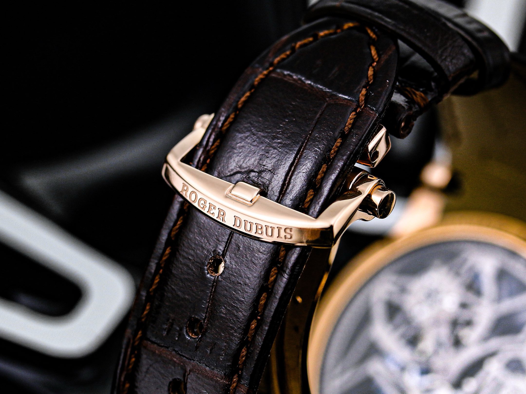 ROGER DUBUIS ロジェデュブイ 腕時計 メンズ 一体型トゥールビヨン ムーブメント ブラック - 画像 8