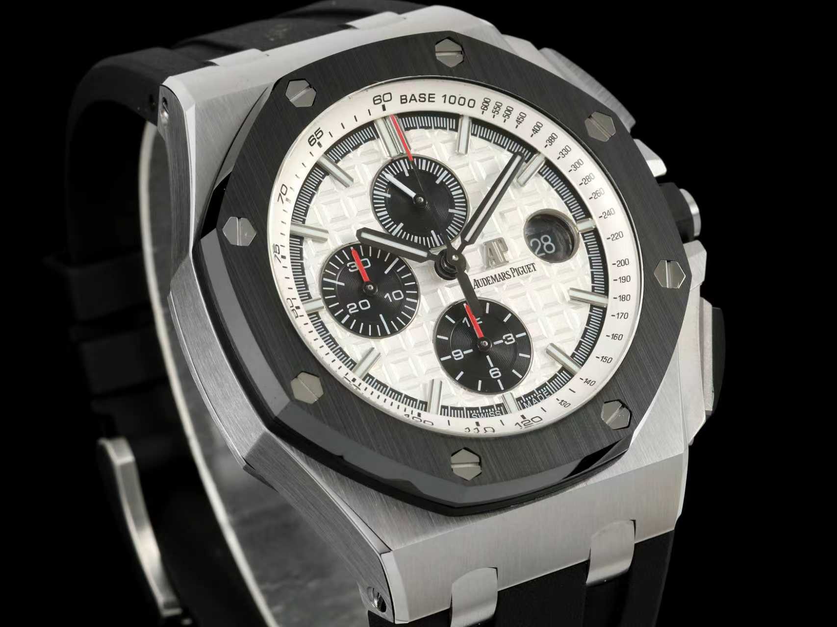 AUDEMARS PIGUET オーデマピゲ ロ オーク オフショア 腕時計 メンズ 自動巻き 42mm ブラック - 画像 2