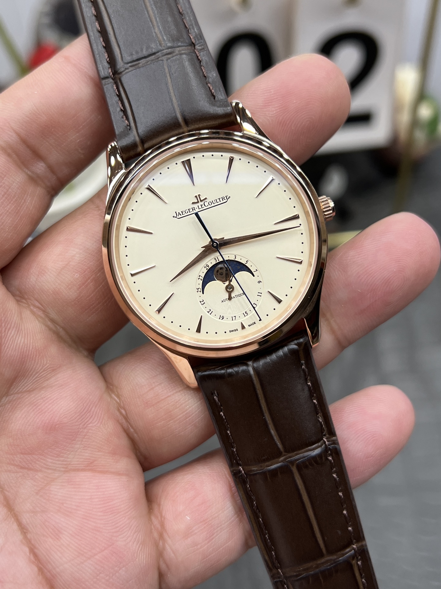 JAEGER-LECOULTRE ジャガー・ルコルト 腕時計 メンズ 月相表示 自動巻き 39mm ローズゴールド ブラック - 画像 2