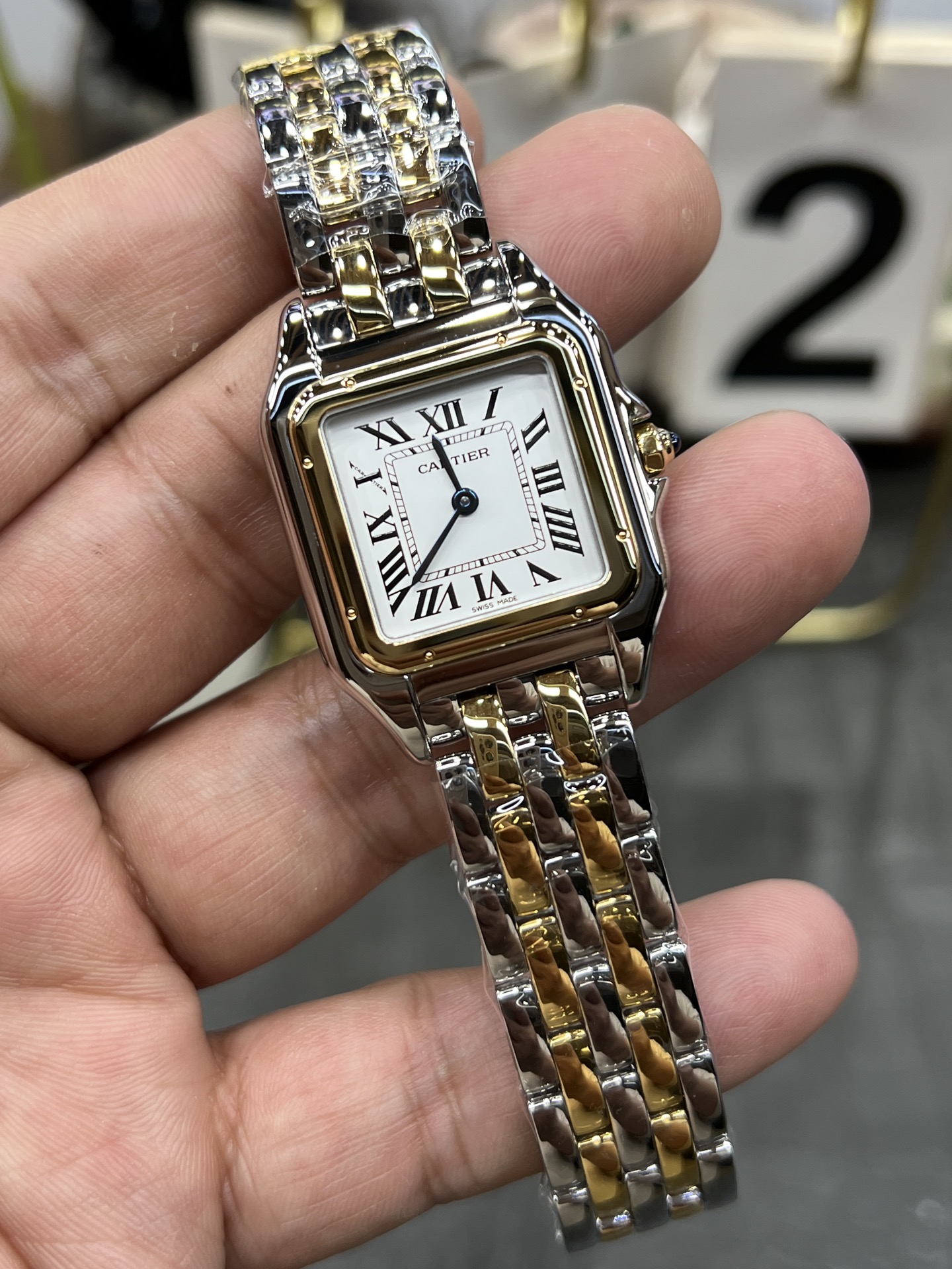 Cartier カルティエ パンテール 腕時計 レディース ロレックス風 ミニサイズ シルバー&ゴールド - 画像 2