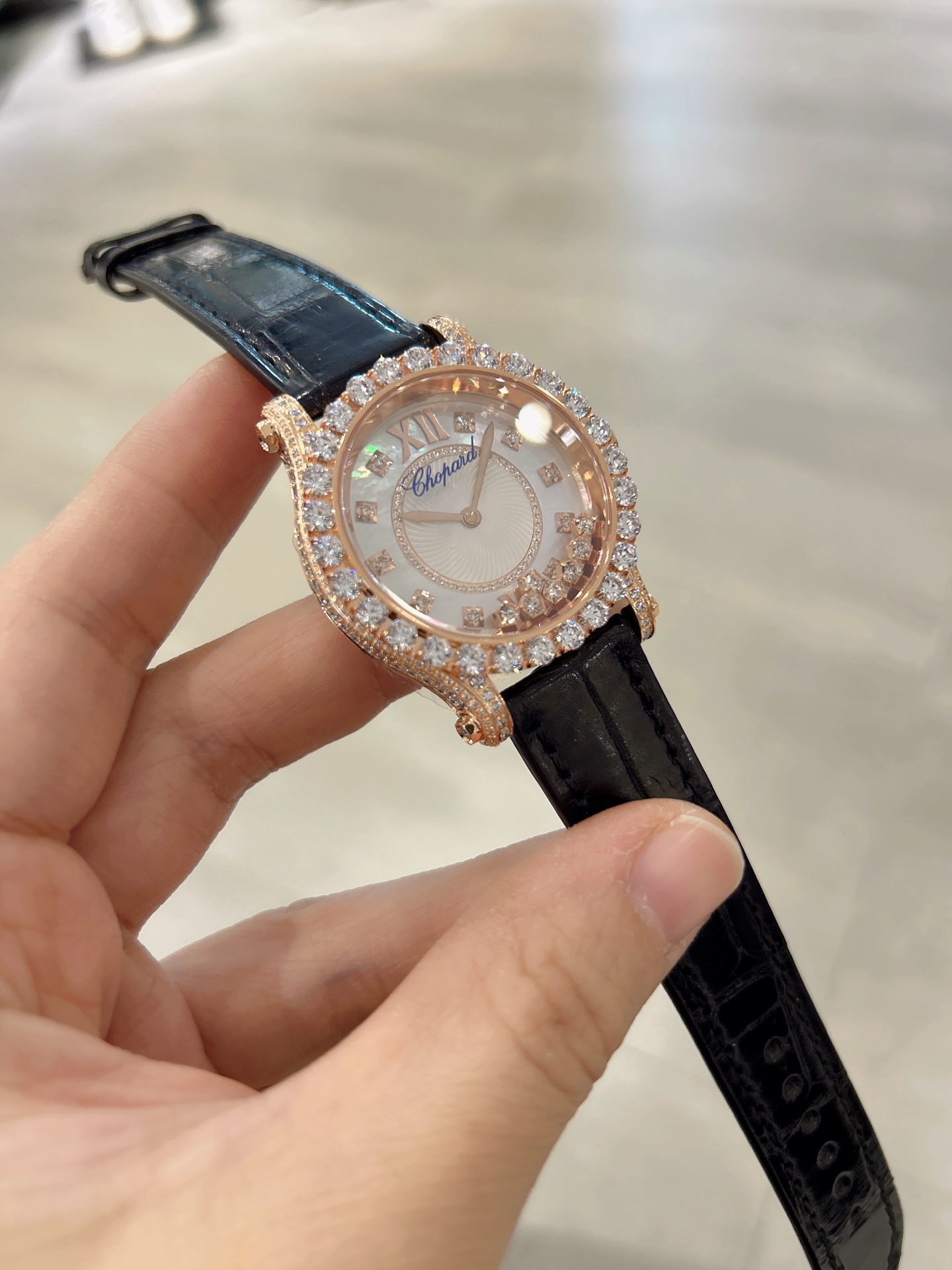 CHANEL シャネル ファインジュエリーウォッチ レディース 9015機械式 ダイヤモンド ホワイト ブラック レッド グリーン ピンク ブルー - 画像 3