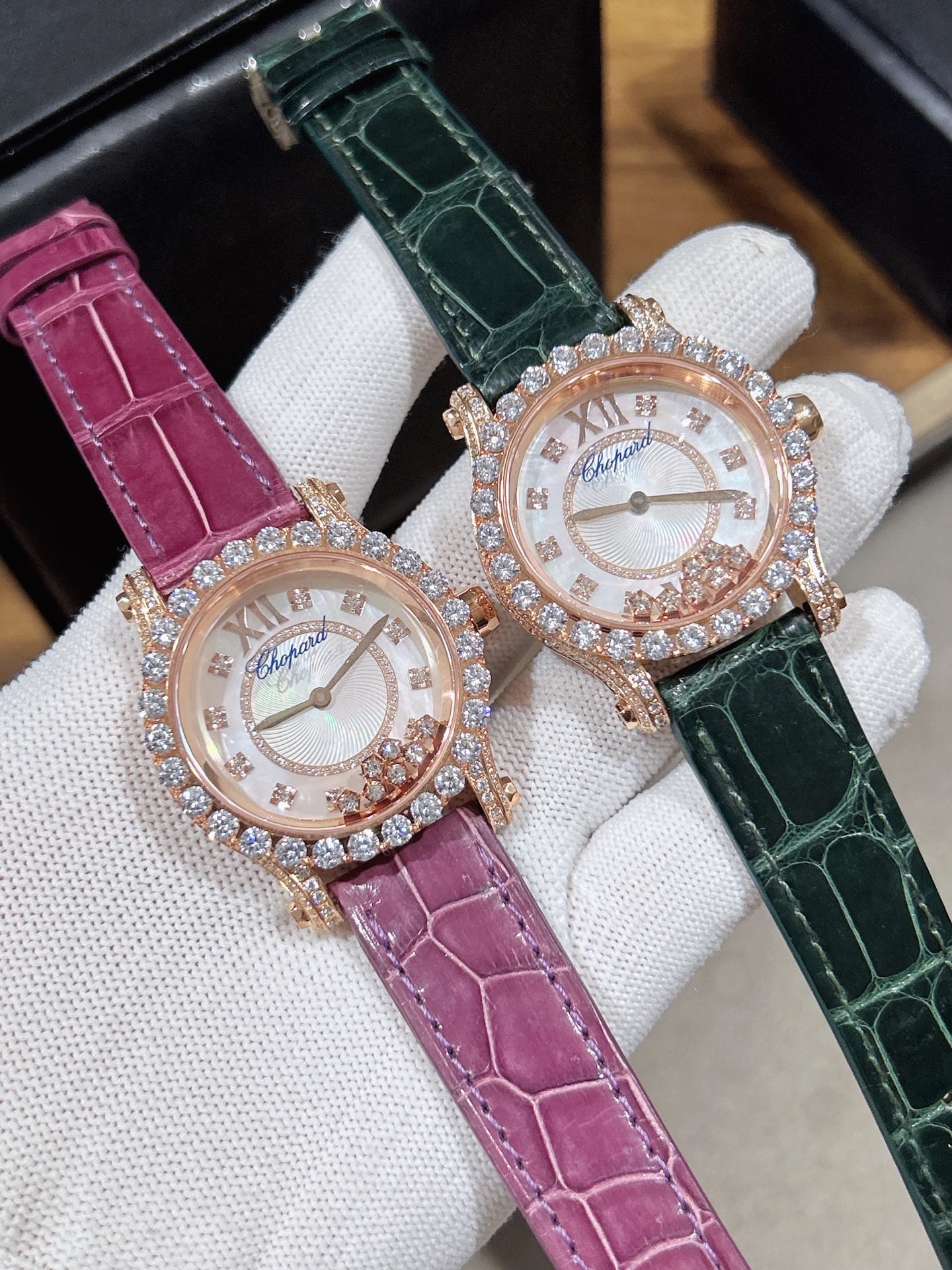 CHANEL シャネル ファインジュエリーウォッチ レディース 9015機械式 ダイヤモンド ホワイト ブラック レッド グリーン ピンク ブルー - 画像 6