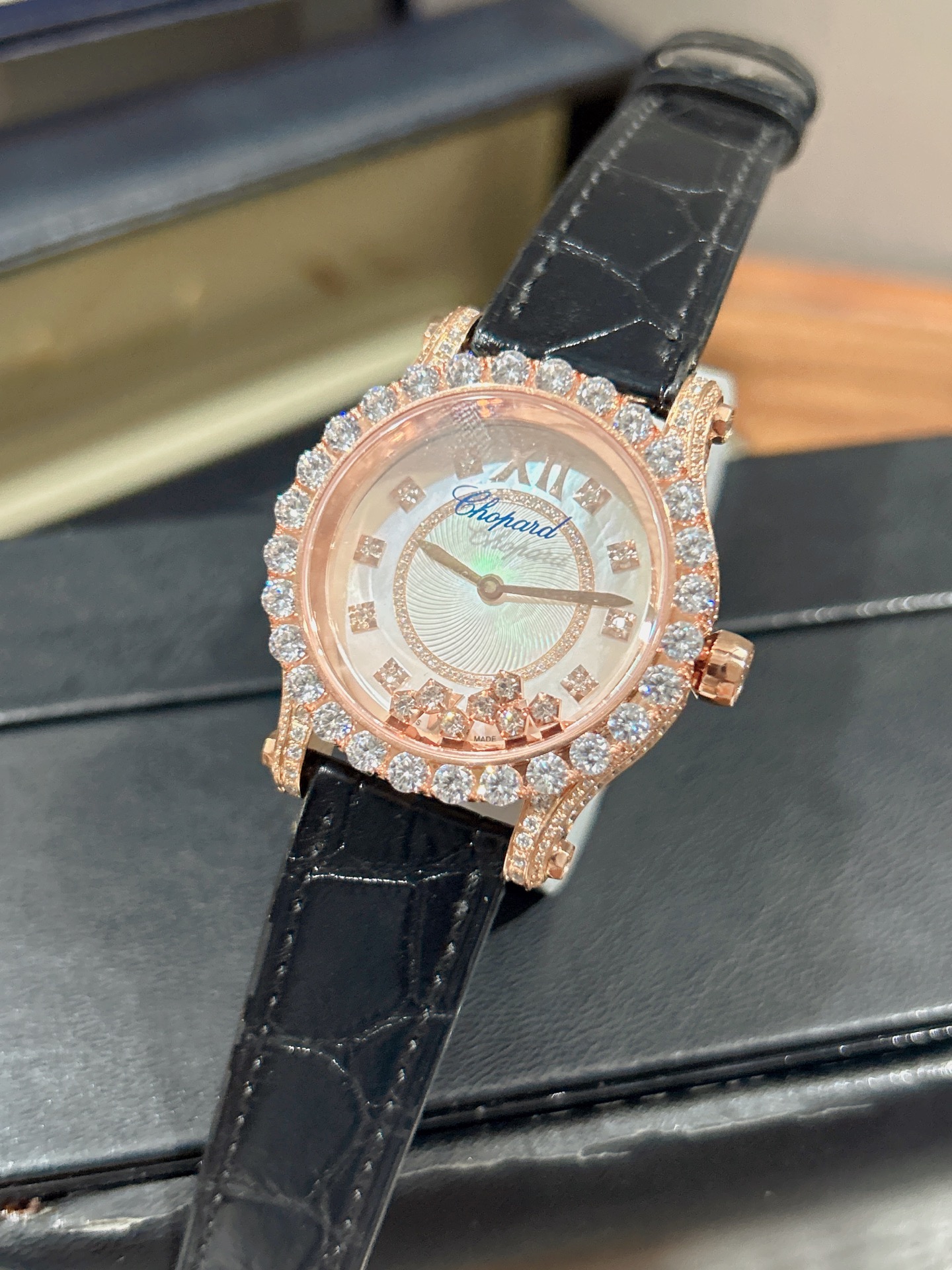 CHOPARD ショパール レディース 腕時計 ラグジュアリー 自動巻き ダイヤモンド レザーベルト 全6色 - 画像 2
