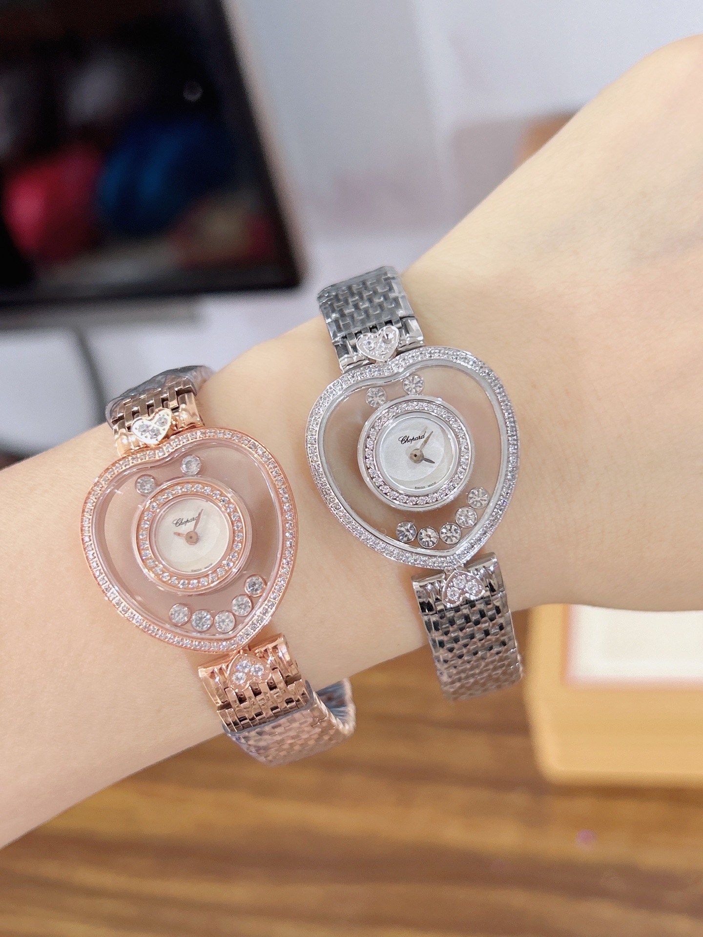 CHOPARD ショパード ハッピーダイヤモンド 腕時計 レディース 心形 ダイヤ フリー回転 26mm 全2色 - 画像 4