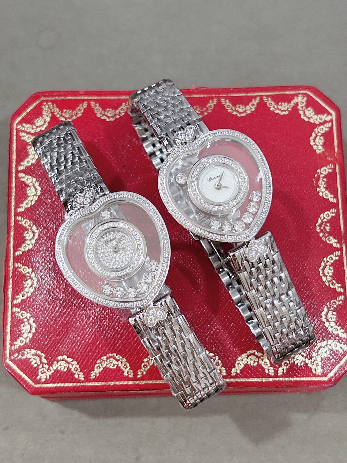 CHOPARD ショパード ハッピーダイヤモンド 腕時計 レディース 心形 ダイヤ フリー回転 26mm 全2色 - 画像 8