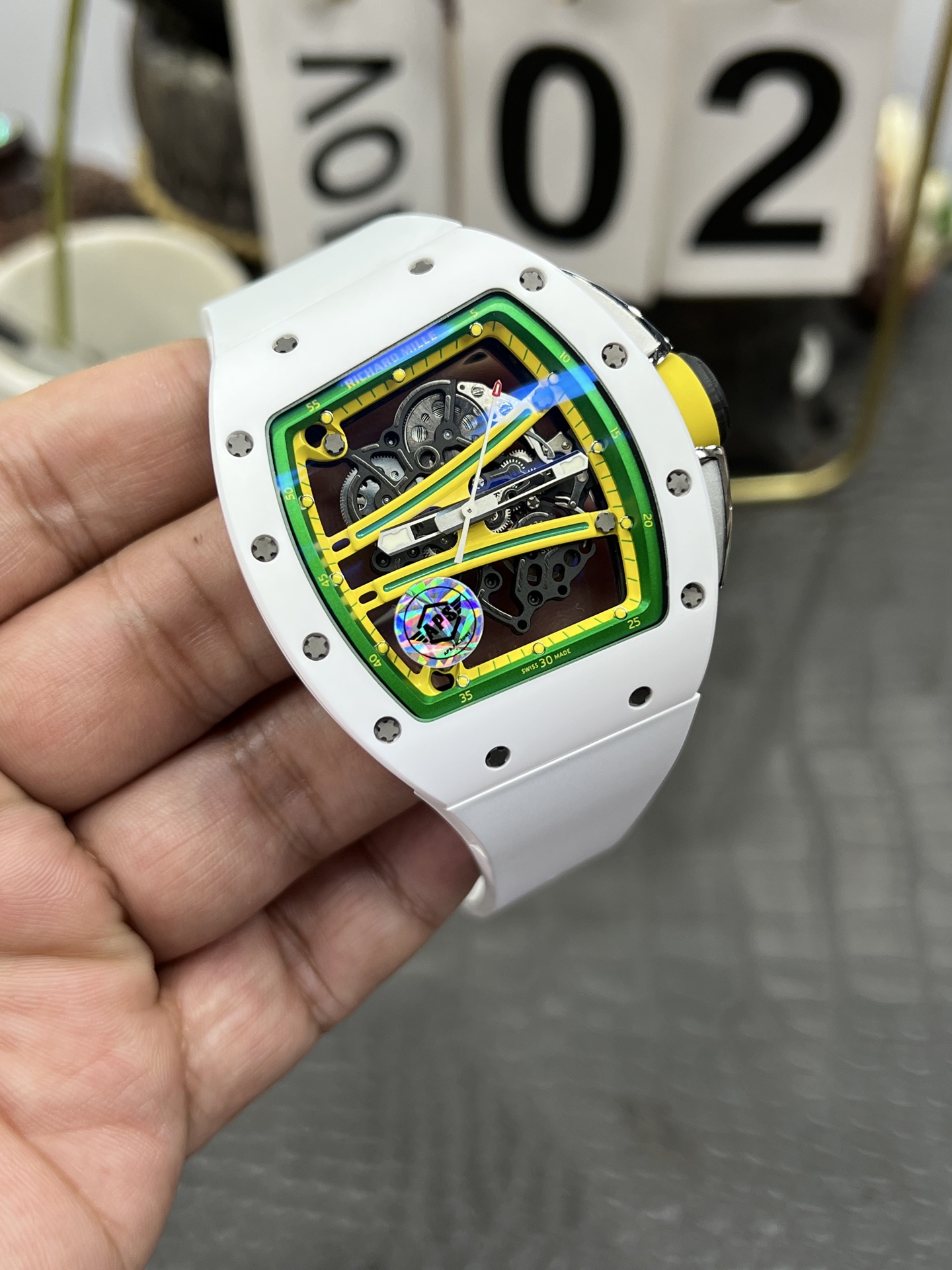 RICHARD MILLE リチャードミル 腕時計 メンズ 自動巻き 機械式 41mm ホワイト ブラック グリーン レッド - 画像 9