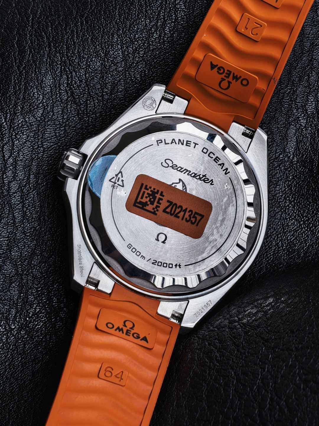 OMEGA オメガ シーマスター 腕時計 メンズ 自動巻き 耐衝撃 600m ブラック オレンジ - 画像 9