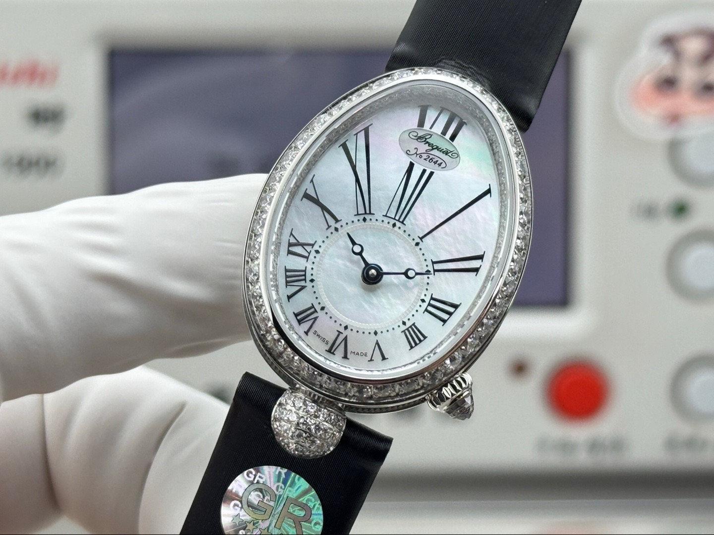 BREGUET ブルジェ エルゴノミクス レディース 腕時計 オーバル型 パール文字盤 ブラック - 画像 5