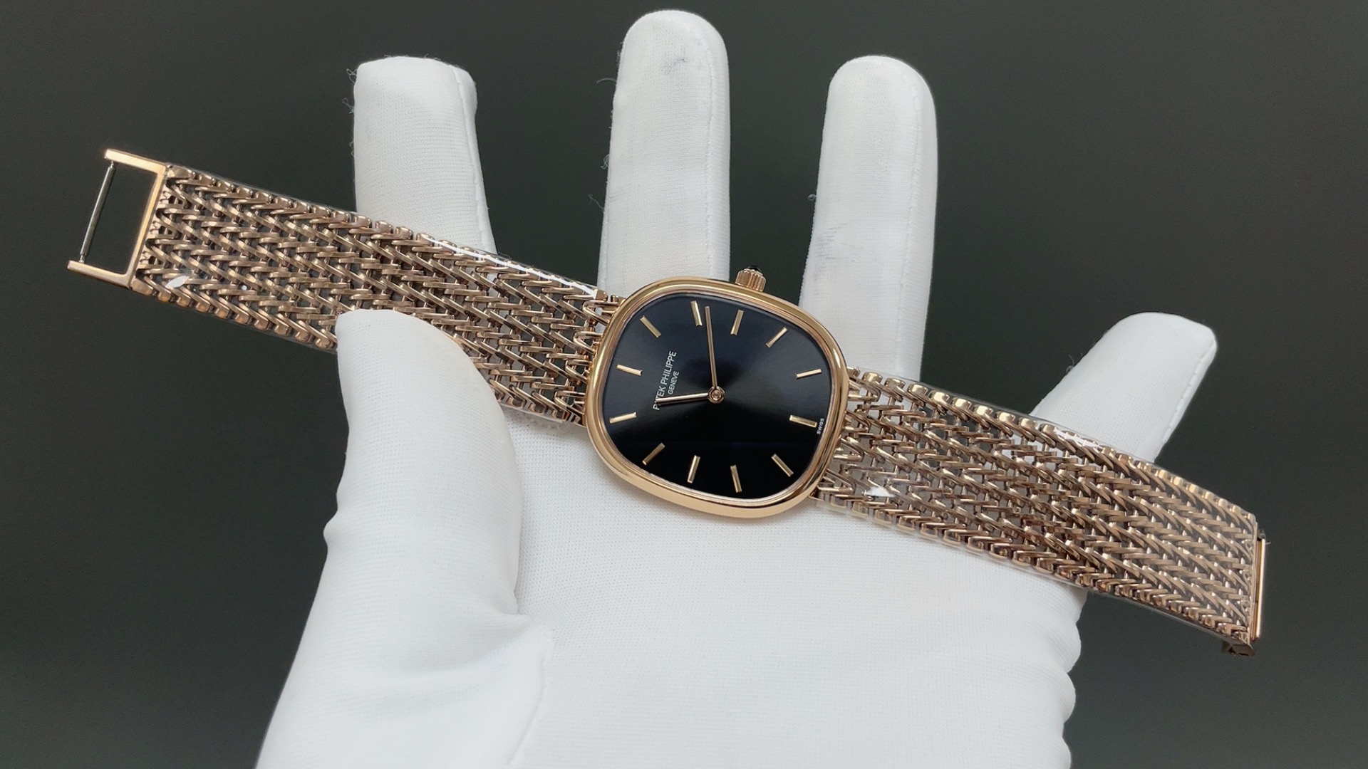 PATEK PHILIPPE パテックフィリップ 腕時計 レディース 細身 ファインメタル ブラック - 画像 2